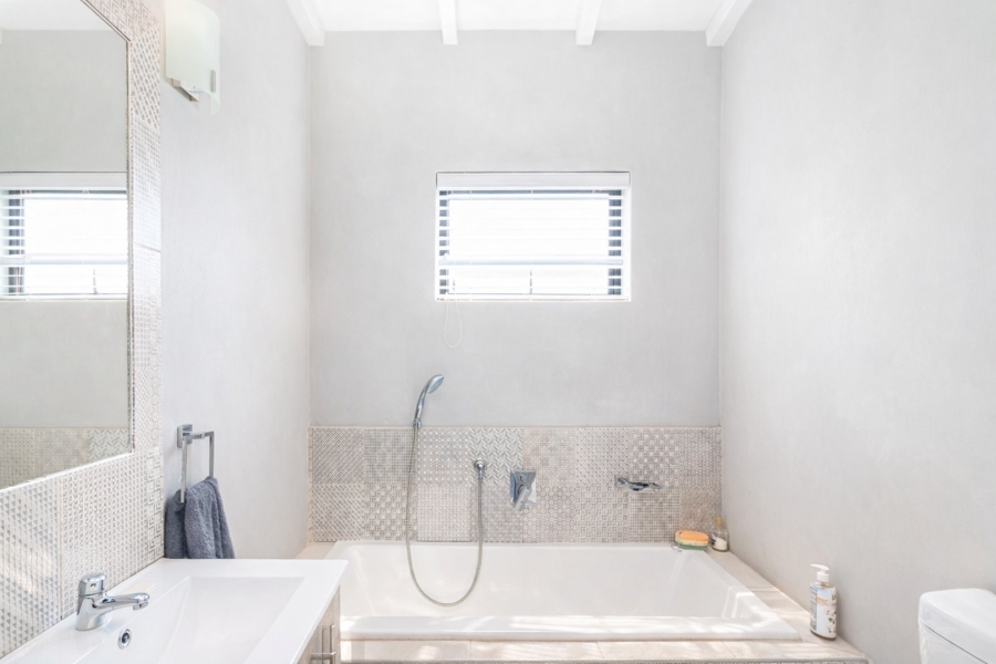 7 Bedroom Property for Sale in Melodie North West